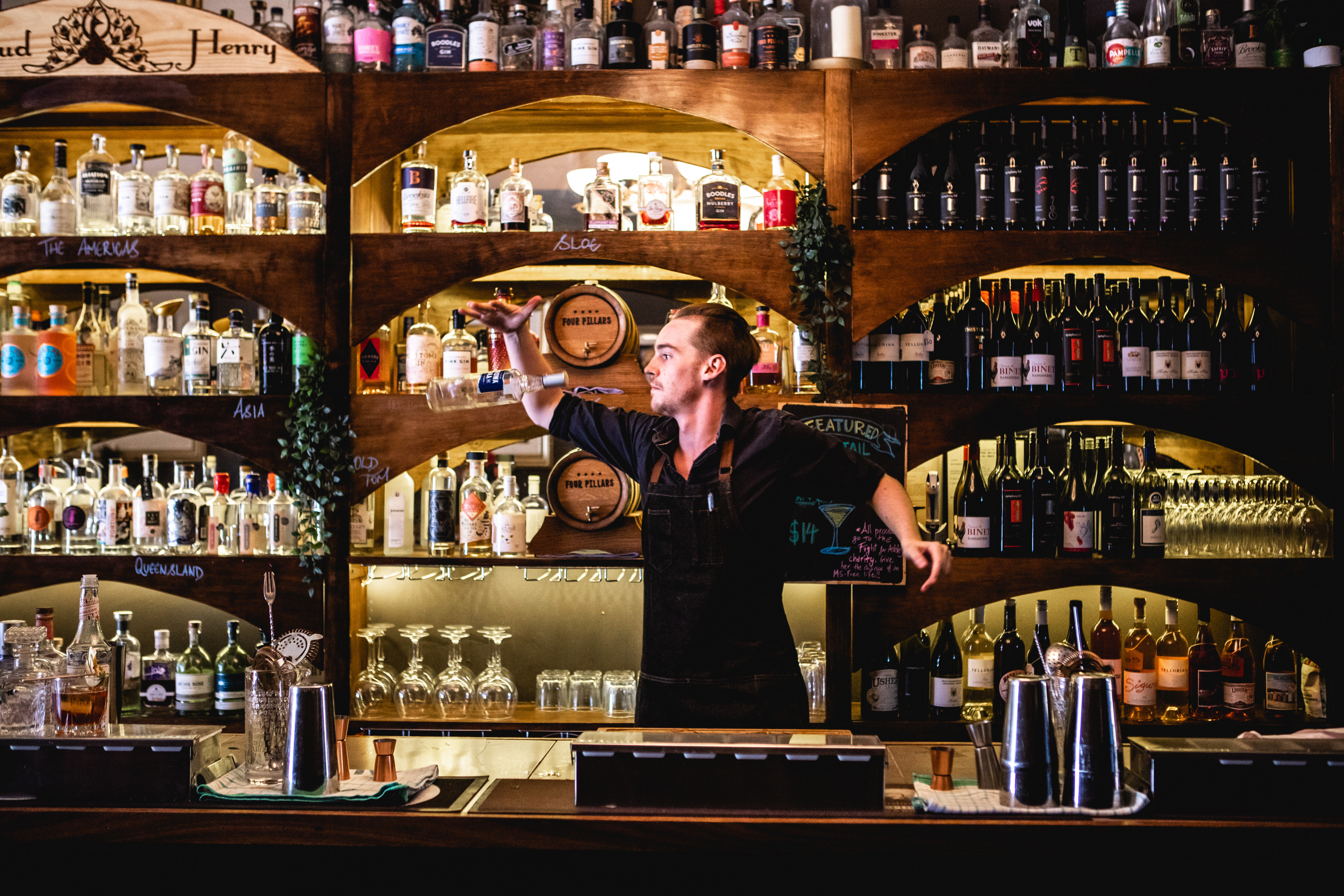 El Ritmo Gin Bar interior